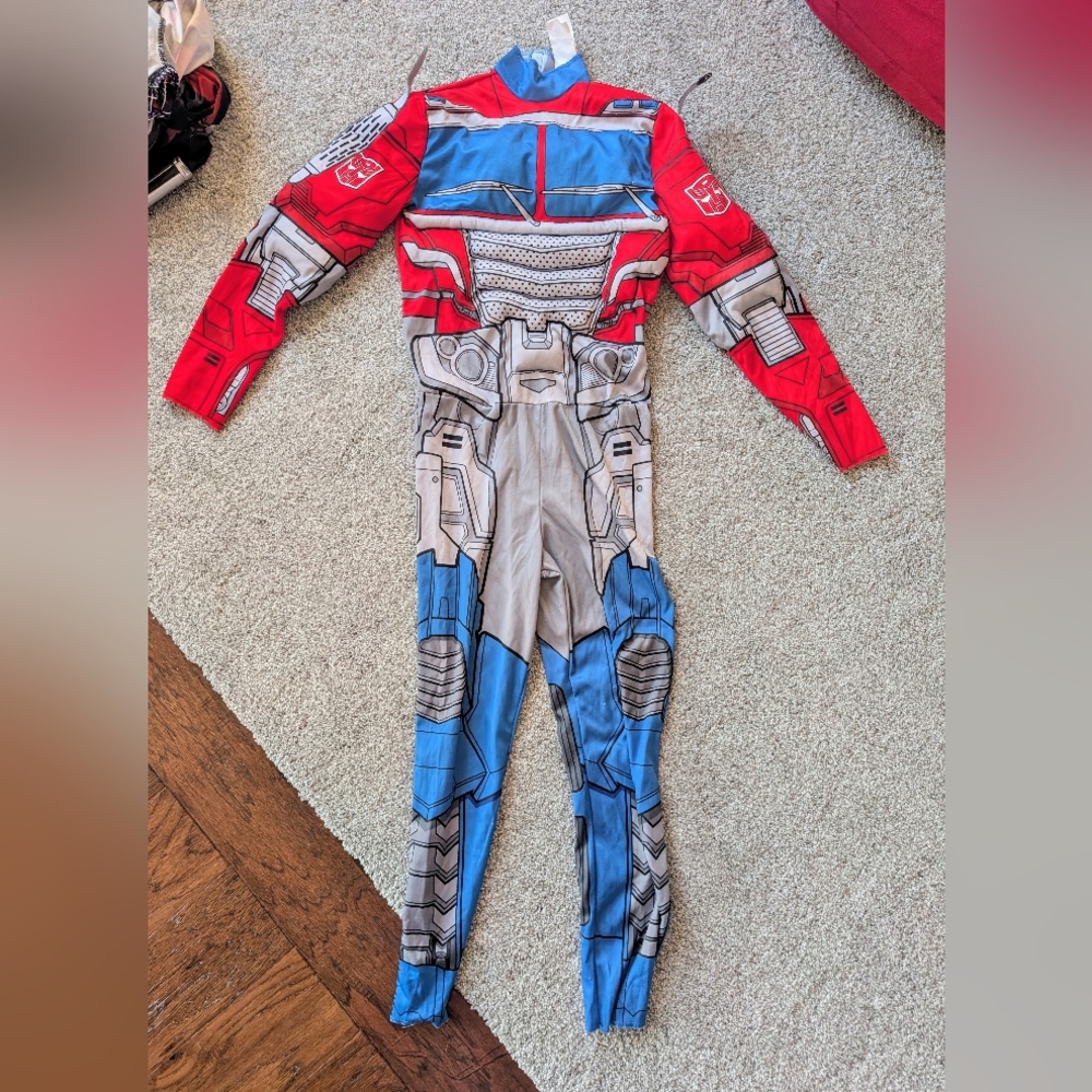 Hasbro Superhero Costume - Red, Blue, Gray